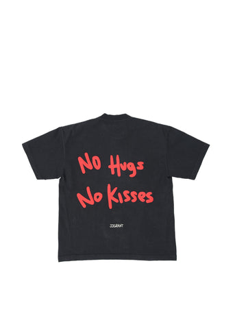 HUGS & KISSES