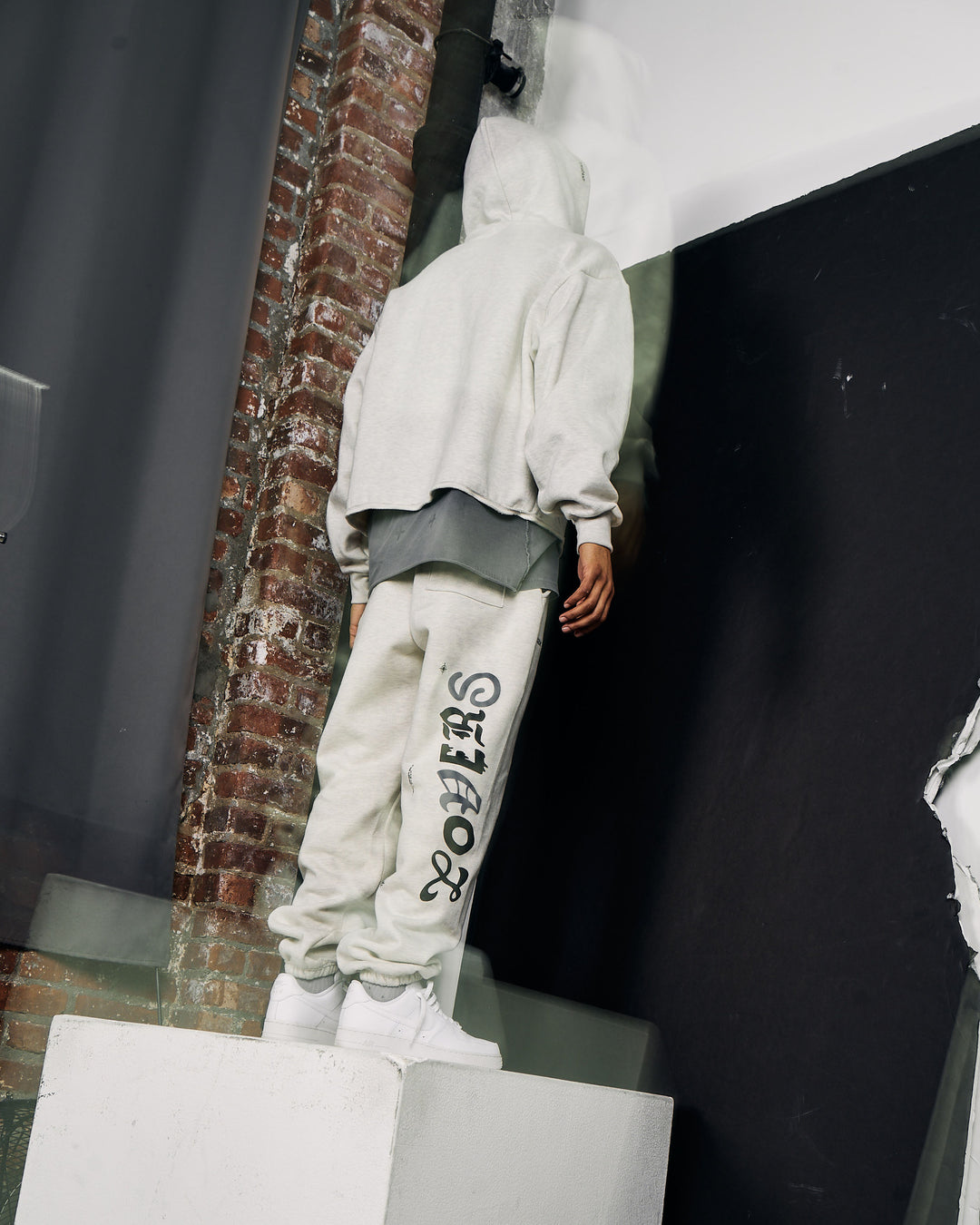 SUPREME LOVERS SWEAT PANTS – J J G R A N T